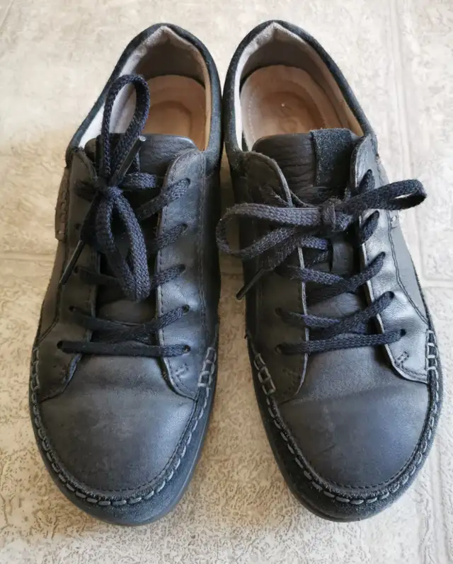 ECCO Shoes in Women's - Shoes in Calgary - Image 2