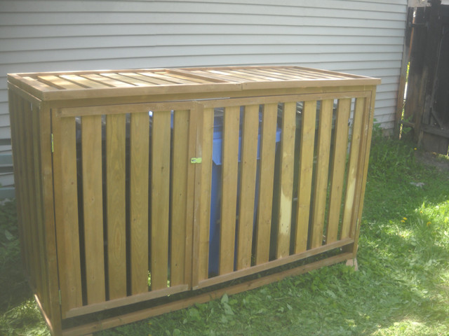 trash bin storage in Outdoor Tools & Storage in Calgary