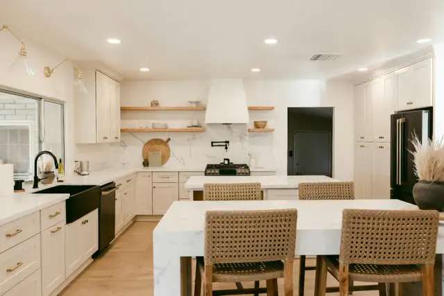 Home Renos | Kitchen, Bath, Basement, More | # (647) 496-3360 in Renovations, General Contracting & Handyman in City of Toronto - Image 3