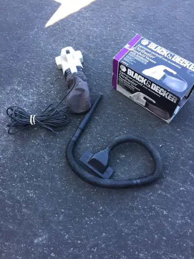 C’est un aspirateur de qualité très puissante pour autos très propre avec accessoires très pratique...