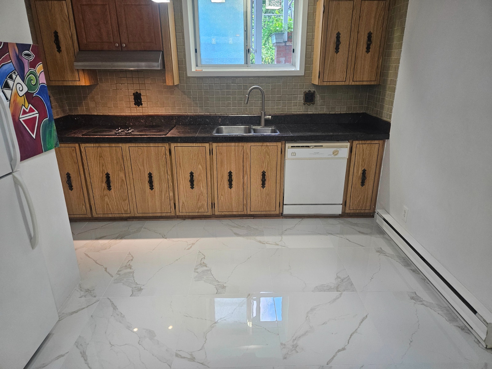 Superbe 3 1⁄2 rénové - Tout inclus (Électros, Chauffage, Élect — photo 1