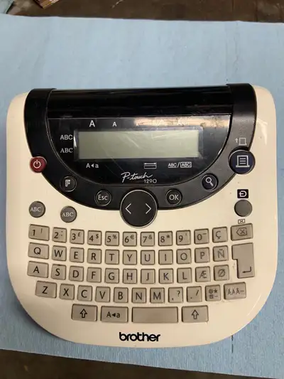 Brother P-Touch 1290, View more
