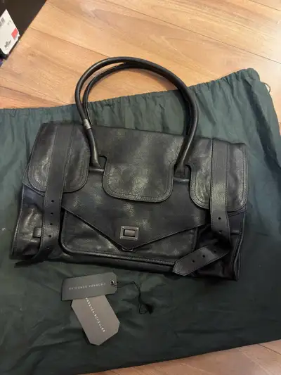 9.8/10 Proenza Schouler shopping bag black, View more