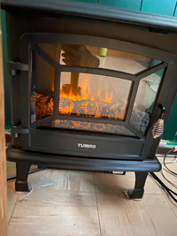 ELECTRIC FIREPLACE AND HEATER