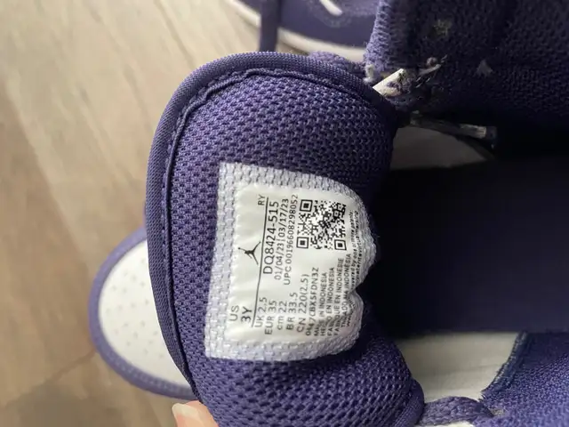 Nike air Jordan souliers filles in Kids & Youth in City of Montréal - Image 7