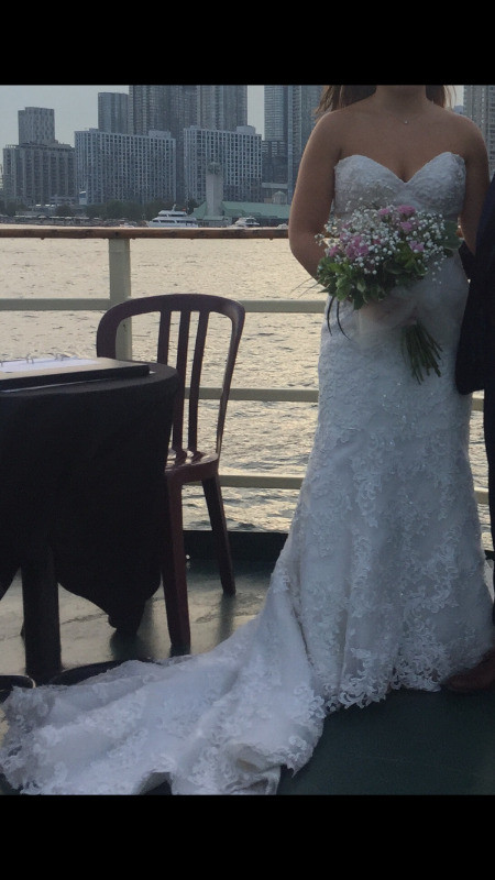 Wedding dress size 4-6 dans Mariage  à Ville de Toronto