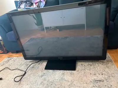Panasonic 50” tv for sale, 1st Gen Smart TV still works well to this day, no screen blotches or dama...