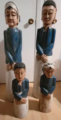 Personnages Sculptés à Vendre