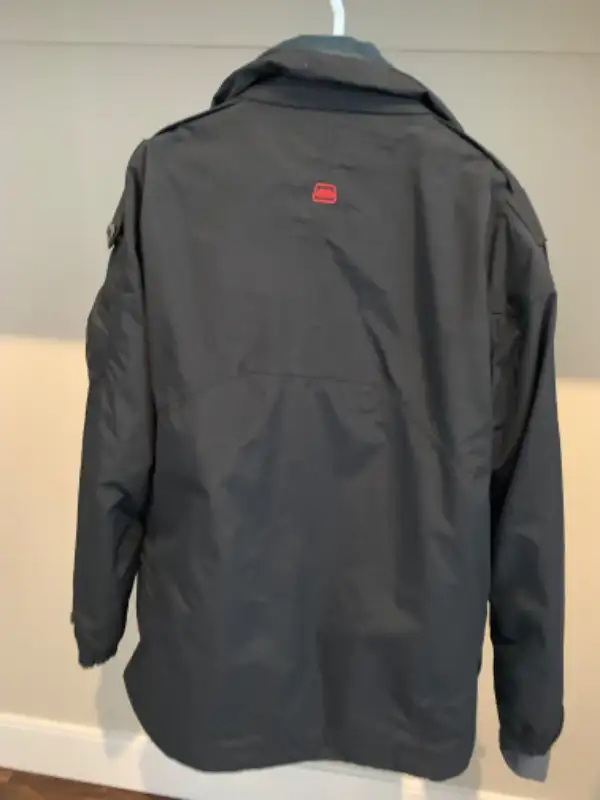 Men’s 686 Ski/Snowboard Jacket With Liner & Foursquare Pants. in Ski in Edmonton - Image 3