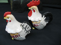 COQ ET POULE PORCELAINE SALIÈRE POIVRIÈRE SUCRIER LAITIER