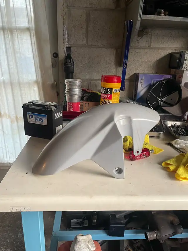 2006 Suzuki SV650s Parting Out in Sport Touring in Mississauga / Peel Region - Image 10