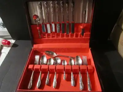 Service for 8 - WHITE ORCHID silverware set, View more