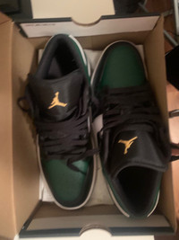 Jordan 1 Green toes
