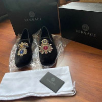 VERSACE DRESS SHOES BRAND NEW IN BOX SIZE 43 RARE COLLECTION