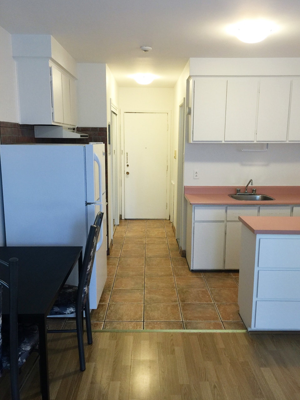 STUDIO PLATEAU MONT-ROYAL PROCHE DE TOUT 3