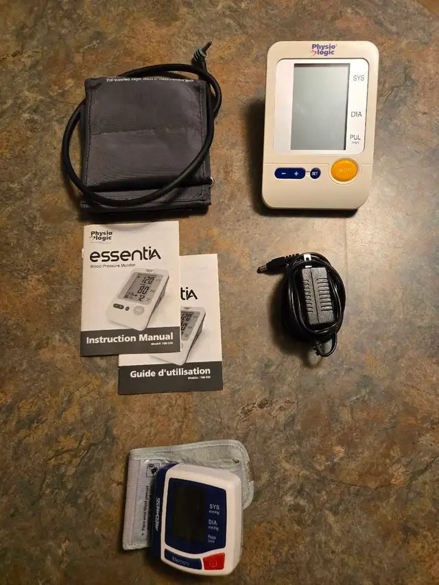-Blood pressure monitor for elbow or for wrist  in Health & Special Needs in City of Toronto - Image 2
