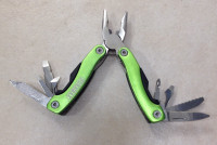 Duramax mini multi-tools, green, new
