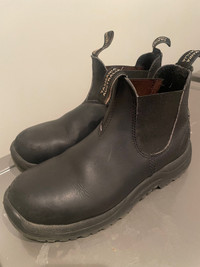 Blundstone ladies or men’s  work boots