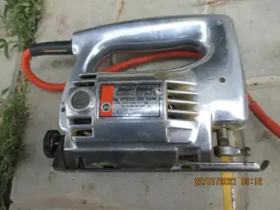 Scie Sauteuse de marque Black & Decker - Prix 25$, View more
