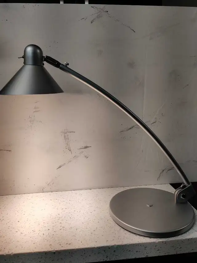 TABLE LAMP  in Indoor Lighting & Fans in Kitchener / Waterloo - Image 4