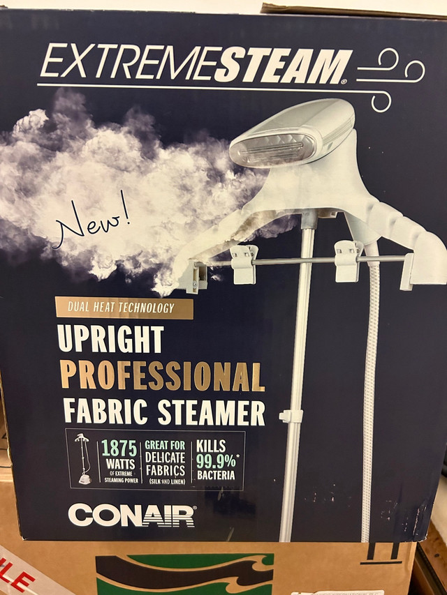 Conair Upright Professional Fabric Steamer in Irons & Garment Steamers in City of Toronto