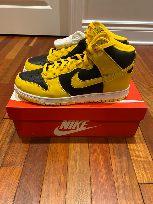 Nike Dunk Hi Varsity Maize Brand New in Men's Shoes in City of Montréal - Image 2