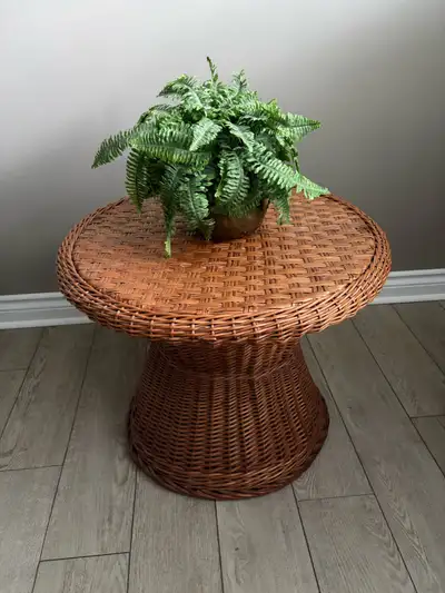 Round wicker table, View more
