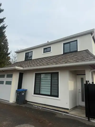 Laneway house for rent, 2 bedroom 1 bath. The laneway is 1 year old only. Comes with AC and laundry....