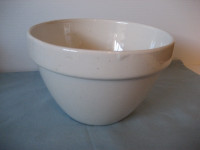 Vintage  Medicine Hat Potteries mixing bowl