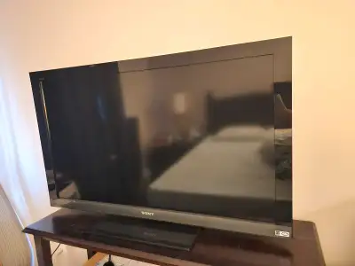 Sony Bravia 46 inch LCD TV with remote , View more