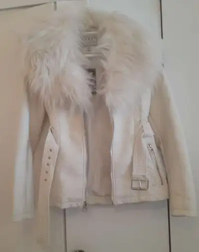 BRAND NEW WITH TAGS! Faux-leather jacket with faux-fur collar for spring and fall weather. Features:...