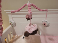 Baby Crib Musical Mobile "Bugs & Kisses"