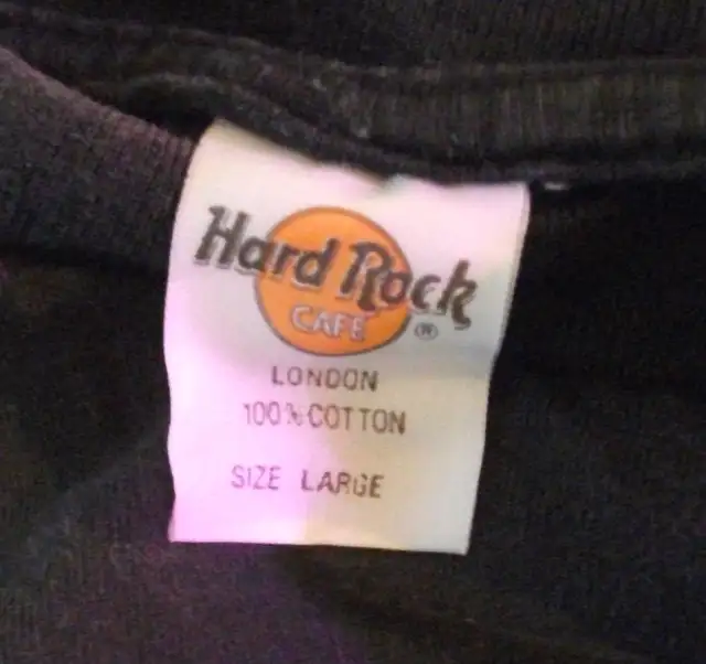 Hard Rock Café, London T-Shirt. in Men's in Victoria - Image 4
