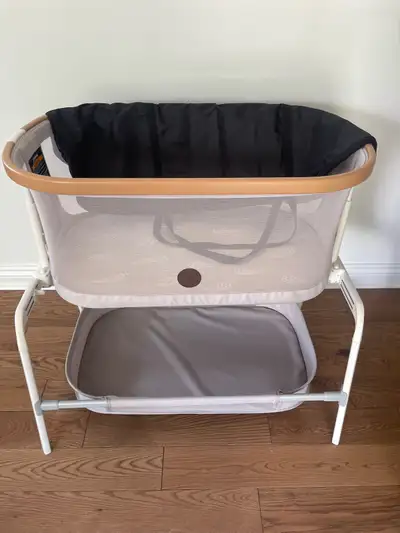 Maxi Cosi Bassinet, View more