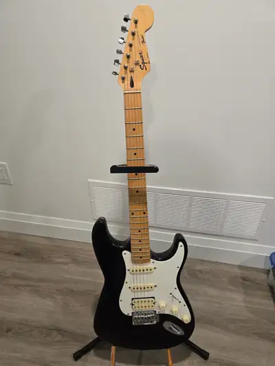 Vintage Korean Squier Stratocaster + Gig Bag + Kustom Amp, View more