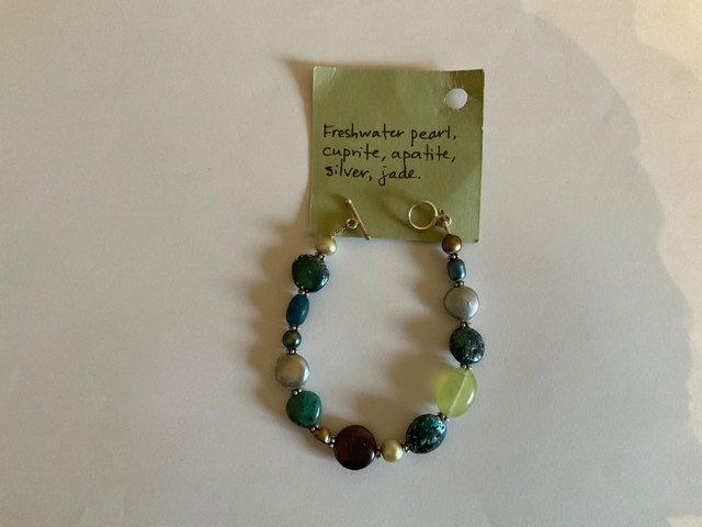 FRESHWATER Pearl Bracelet - $40 in Jewellery & Watches in Mississauga / Peel Region