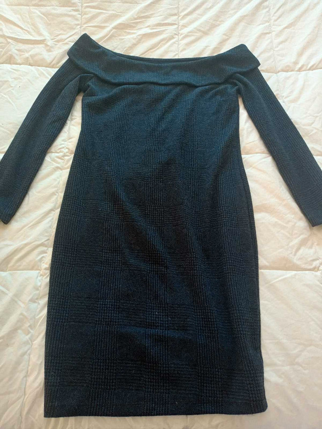 Off Shoulder Knitted Navy Blue Dress in Women's - Dresses & Skirts in St. Catharines - Image 4