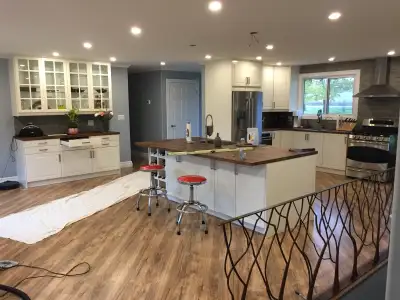 CUSTOM CONTRACTOR AVAILABLE IN KAWARTHA LAKES, View more
