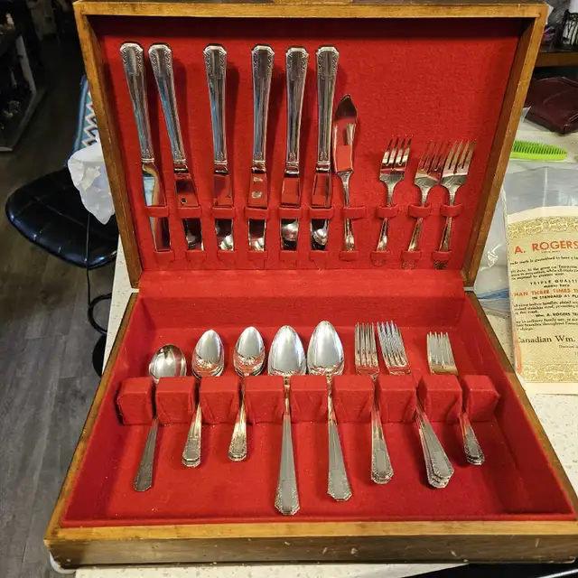 WMA Roger's Triple Oneida Flatware