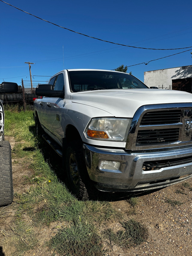 2012 Dodge Ram 2500 in Cars & Trucks in Medicine Hat