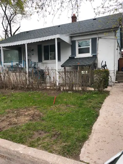 Apartment basement 2 bedroom Yonge and Steeles