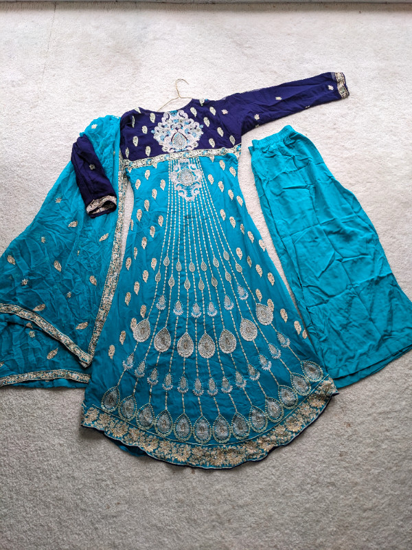 Modest Pakistani Indian Party Dress in Women's - Dresses & Skirts in City of Toronto - Image 4