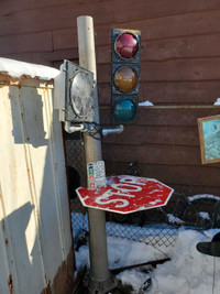 Garage/mancave bar table traffic light post