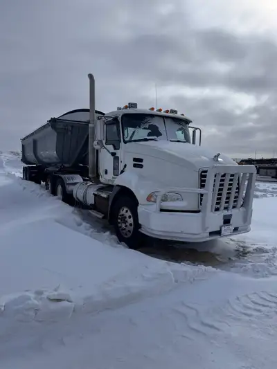 2013 Mack Truck with End Dump Trailer – Ready to Work Selling a reliable dump truck and end dump tra...