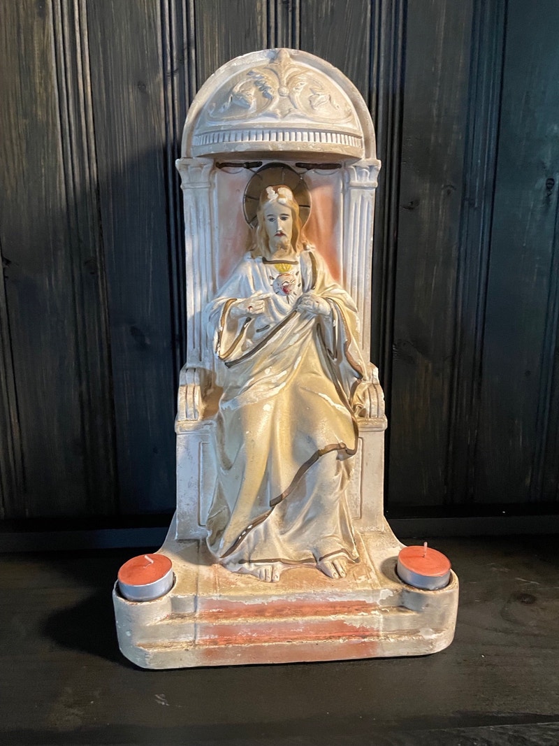 Vintage Sacred Heart of Jesus on the Throne statue. Arts