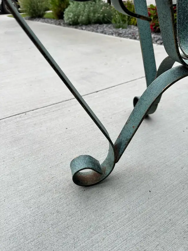 2 GLASS END TABLES62864365141505122