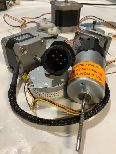 1) Step motors made in Japan or Singapore a) Industrial grade: 4 or 6 wires, 12v/0.4A or 5.1v/0.9A,...
