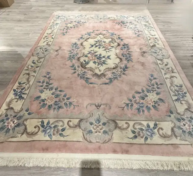 Persian rug in Rugs, Carpets & Runners in Markham / York Region - Image 2