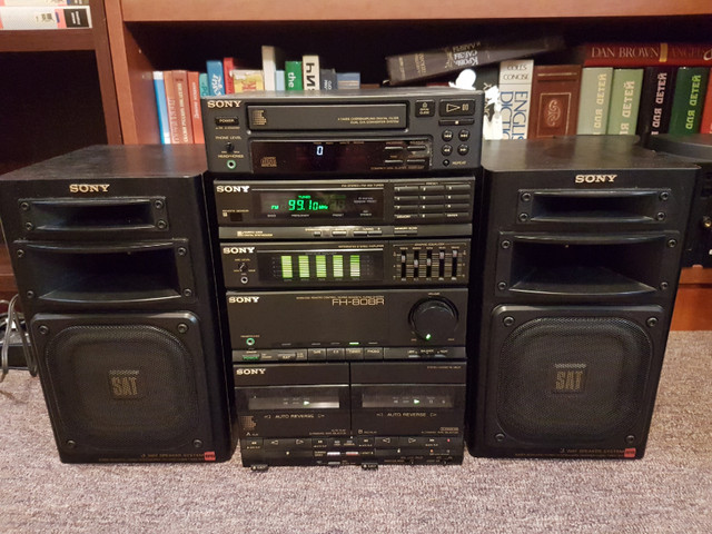 Sony FH-808R five components vintage(1988)mini system for sale in Stereo Systems & Home Theatre in Markham / York Region