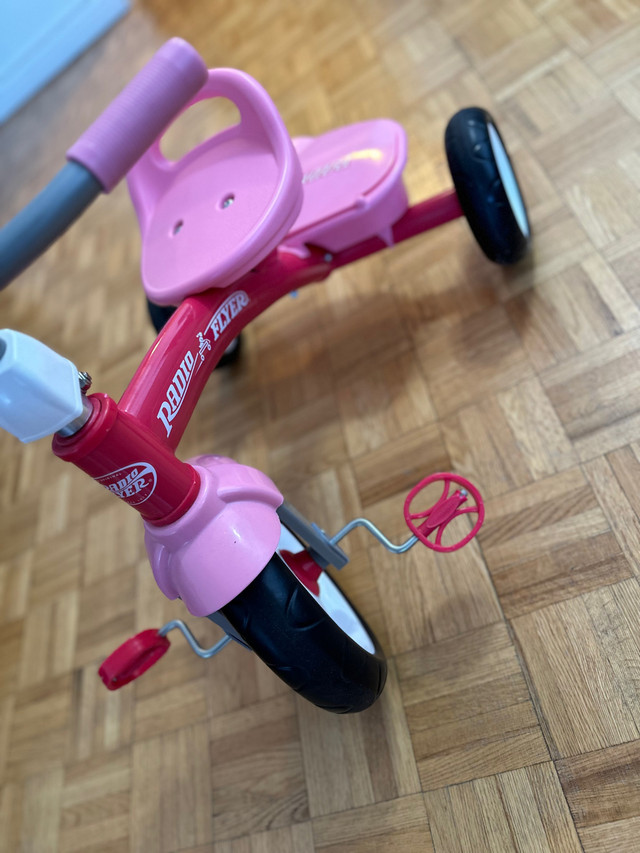 Radio flyer pink rider trike dans Enfants  à Ville de Toronto - Image 2